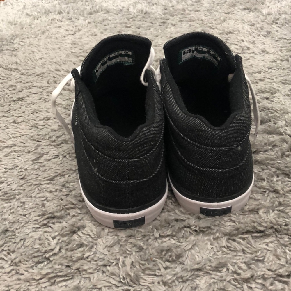 Shoes - Picture 3 of 5